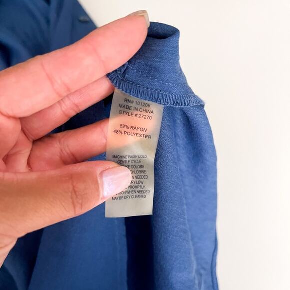 Soft Surroundings | Pemberlee Popover Tunic Blouse Hi-Low Blue | XS - Picture 8 of 9